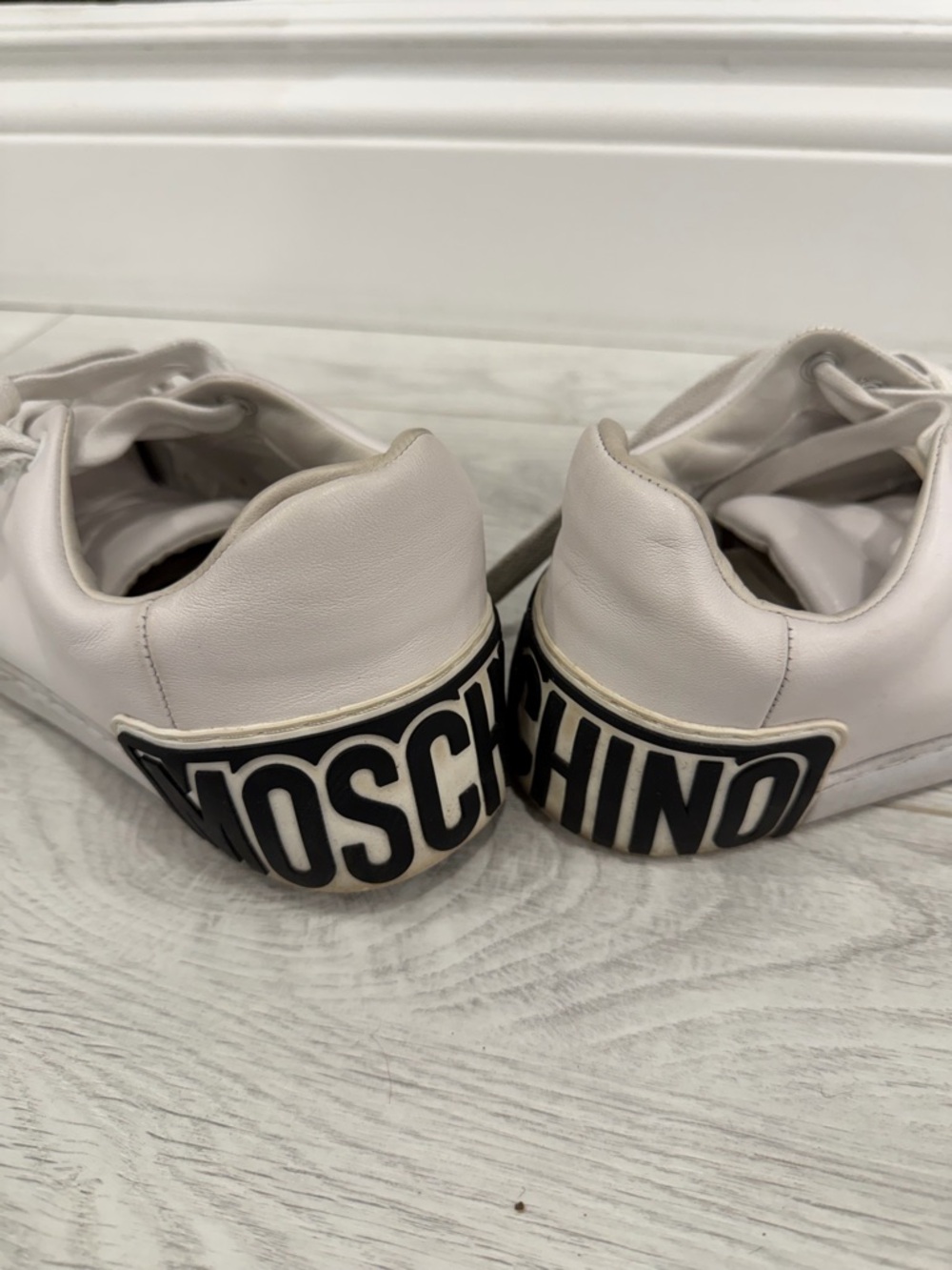 Moschino | Sneakers with Black Heel Logo - Picture 4 of 5